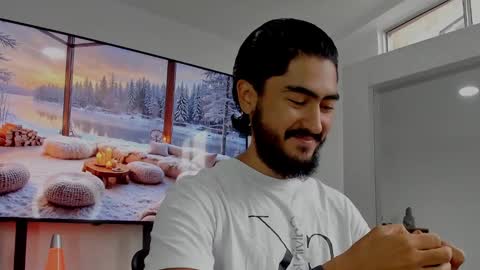 Snapshot of david_johnson372 chatting on December 29, 1:06 pm Hey im David that loves to explore and speak their fantasies. Very open talktative and nice. Feel free to chat with me online show from December 29, 1:06 pm