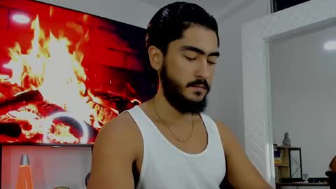 Snapshot of david_johnson372 chatting on December 31, 10:37 am Hey im David that loves to explore and speak their fantasies. Very open talktative and nice. Feel free to chat with me online show from December 31, 10:37 am