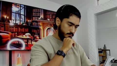 Snapshot of david_johnson372 chatting on January 1, 11:49 am Hey im David that loves to explore and speak their fantasies. Very open talktative and nice. Feel free to chat with me online show from January 1, 11:49 am