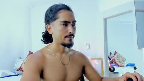 Snapshot of david_johnson372 chatting on September 12, 1:28 am Hey im David that loves to explore and speak their fantasies. Very open talktative and nice. Feel free to chat with me online show from September 12, 1:28 am