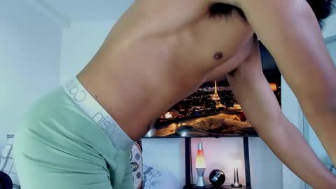 Snapshot of david_johnson372 chatting on January 16, 2:21 pm Hey im David that loves to explore and speak their fantasies. Very open talktative and nice. Feel free to chat with me online show from January 16, 2:21 pm