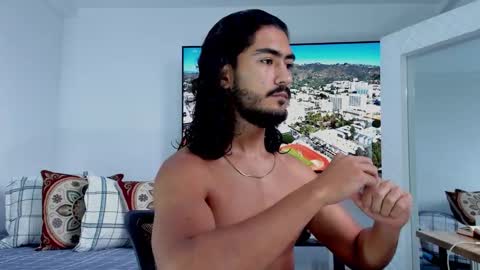 Snapshot of david_johnson372 chatting on February 7, 12:42 pm Hey im David that loves to explore and speak their fantasies. Very open talktative and nice. Feel free to chat with me online show from February 7, 12:42 pm
