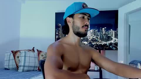 Snapshot of david_johnson372 chatting on February 13, 1:23 am Hey im David that loves to explore and speak their fantasies. Very open talktative and nice. Feel free to chat with me online show from February 13, 1:23 am