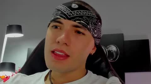 David Jons online show from December 10, 2:27 am