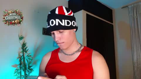 Snapshot of david_neill chatting on December 27, 6:31 pm David Neill online show from December 27, 6:31 pm