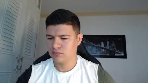 Snapshot of david_smit_ chatting on January 29, 1:07 pm david smit online show from January 29, 1:07 pm