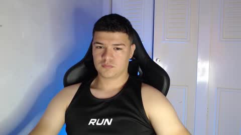 Snapshot of david_smit_ chatting on September 24, 3:26 pm david smit online show from September 24, 3:26 pm