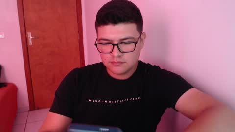 david smit online show from April 2, 11:41 am