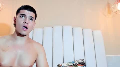david_victoriaa online show from January 8, 6:20 pm