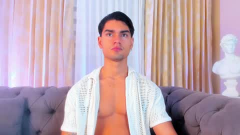 Snapshot of davidaponte017 chatting on January 8, 3:07 pm davidaponte online show from January 8, 3:07 pm