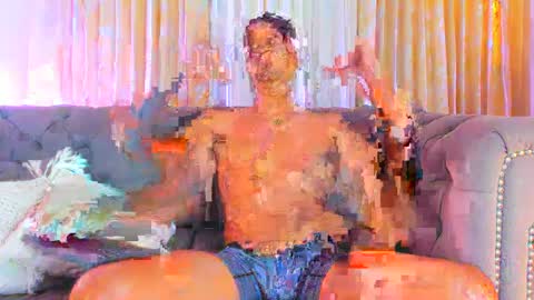 Snapshot of davidaponte017 chatting on January 22, 10:05 pm davidaponte online show from January 22, 10:05 pm