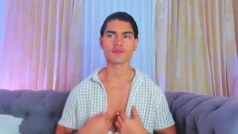 Snapshot of davidaponte017 chatting on March 9, 3:49 pm davidaponte online show from March 9, 3:49 pm