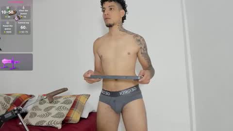 Snapshot of davidbatista_ chatting on October 4, 7:01 pm David Batista online show from October 4, 7:01 pm