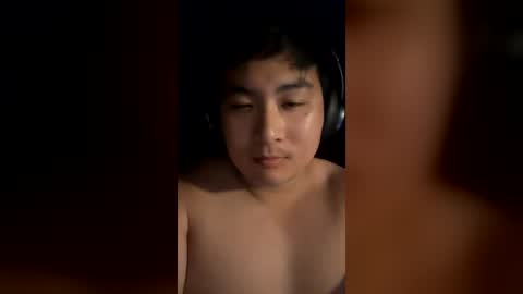 davidchang94 online show from August 1, 6:12 am