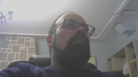Snapshot of davidmax245 chatting on December 2, 10:53 am davidmax245 online show from December 2, 10:53 am