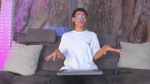 David online show from March 10, 8:36 pm