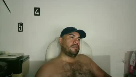 davinson_lopez35 online show from July 15, 1:55 am