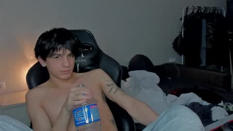 davis online show from January 2, 11:49 pm