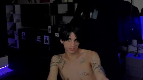 davis online show from June 30, 2:01 am