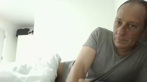 davyboi15 online show from April 5, 4:48 pm