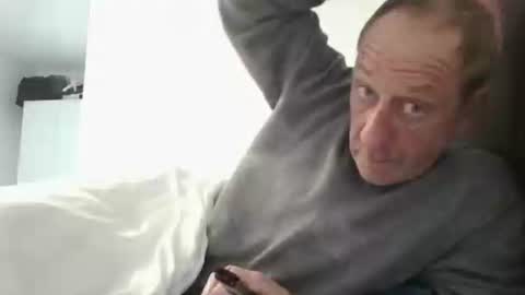 davyboi15 online show from April 11, 7:45 am