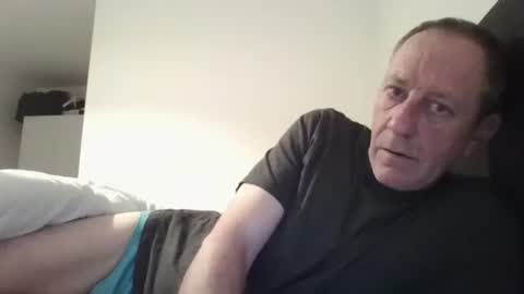 davyboi15 online show from April 16, 1:39 am