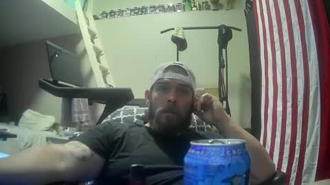 Snapshot of davyking89 chatting on February 14, 10:36 pm Here for fun online show from February 14, 10:36 pm