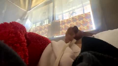 Snapshot of davzsoher chatting on January 6, 3:19 pm davzsoher online show from January 6, 3:19 pm