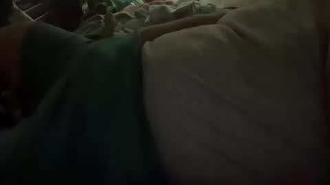 Snapshot of davzsoher chatting on January 12, 10:01 pm davzsoher online show from January 12, 10:01 pm