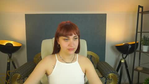 Snapshot of dawngwin chatting on May 2, 5:56 am DawnGwin Sasha online show from May 2, 5:56 am