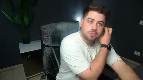 DaxGreer online show from April 4, 4:22 am