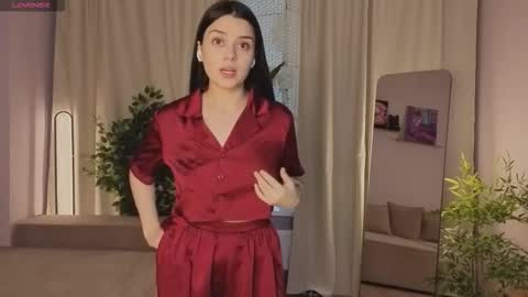 Snapshot of day_one_darling chatting on October 31, 4:57 am day_one_darling online show from October 31, 4:57 am