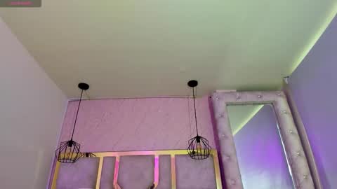 dayana_harlow2 online show from December 3, 7:56 pm