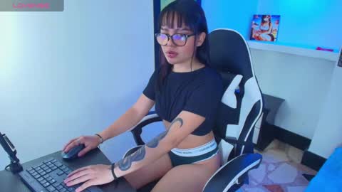 Snapshot of dayo_evans chatting on October 7, 3:36 am Dayo online show from October 7, 3:36 am