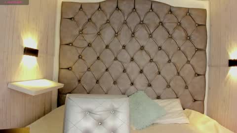 Snapshot of dayra_angels chatting on January 7, 3:35 am DAYRA ANGELS online show from January 7, 3:35 am