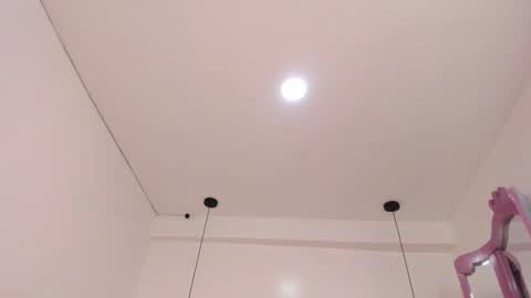 Snapshot of dayra_angels chatting on February 25, 9:35 pm DAYRA ANGELS online show from February 25, 9:35 pm