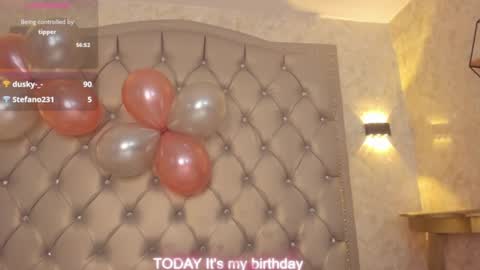 Snapshot of dayra_angels chatting on February 27, 7:23 am DAYRA ANGELS online show from February 27, 7:23 am