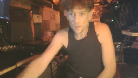 daze592268 online show from June 22, 9:39 am