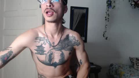 dazzayy online show from April 29, 2:04 am