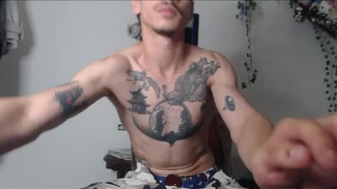 Snapshot of dazzayyy chatting on June 2, 4:58 am dazzayy online show from June 2, 4:58 am