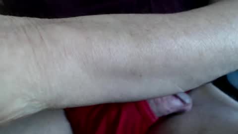 Snapshot of dazzle68 chatting on February 7, 8:53 pm Dazzle68 online show from February 7, 8:53 pm