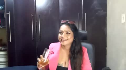 Snapshot of dbnpoizn chatting on December 6, 8:07 pm dbnpoizn online show from December 6, 8:07 pm