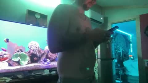 dcwells1992 online show from October 24, 3:58 am