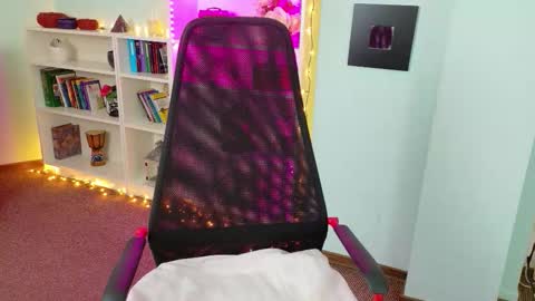 Shari online show from January 13, 6:18 am