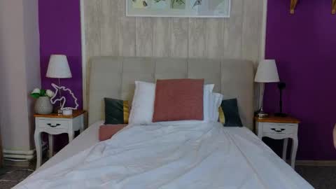 Shari online show from March 17, 5:22 am