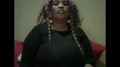 Snapshot of ddboobsnipples chatting on May 1, 11:09 pm ddboobsnipples online show from May 1, 11:09 pm