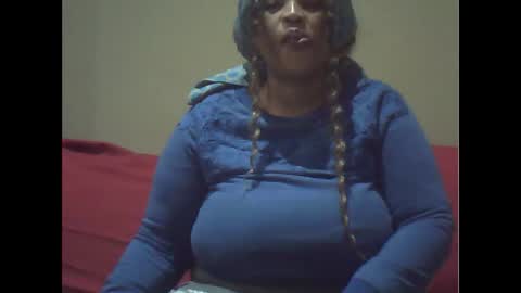 Snapshot of ddboobsnipples chatting on May 22, 12:40 am ddboobsnipples online show from May 22, 12:40 am