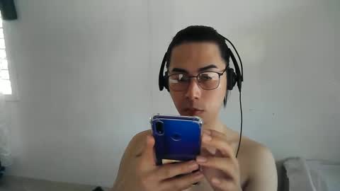Snapshot of ddemorito10 chatting on February 17, 12:54 am Targanyen13 online show from February 17, 12:54 am
