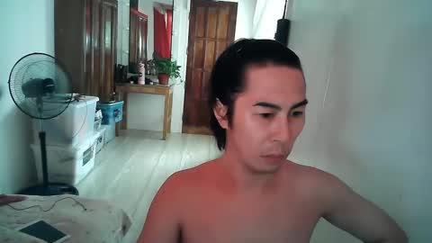 Snapshot of ddemorito10 chatting on February 25, 5:30 am Targanyen13 online show from February 25, 5:30 am