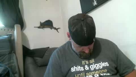 Snapshot of deango831 chatting on November 6, 11:59 pm Deango online show from November 6, 11:59 pm